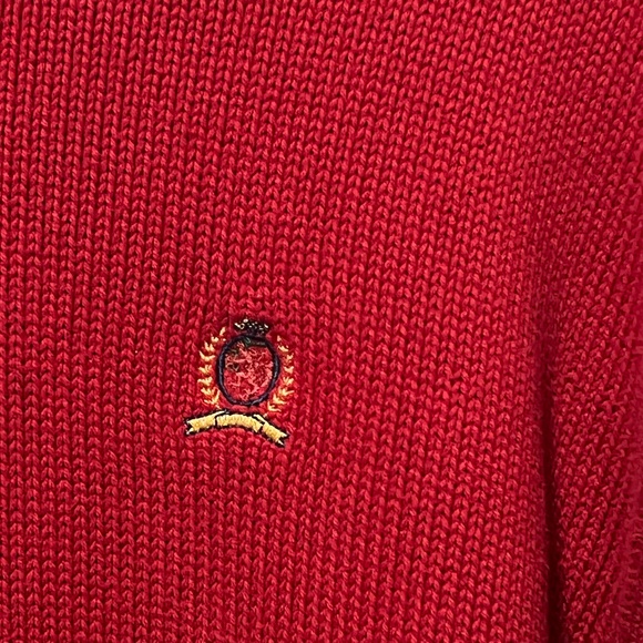 Red Tommy Hilfiger sweater - Picture 2 of 4